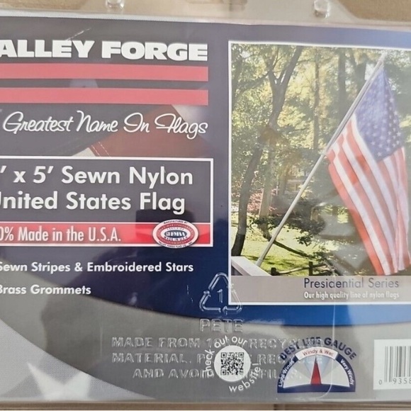 Valley Forge Duratex Series Replacement United States Flag - USDT3 - Picture 5 of 5